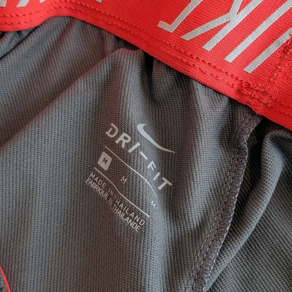 ⭐ Nike Dri-Fit Gray Athletic Shorts Medium